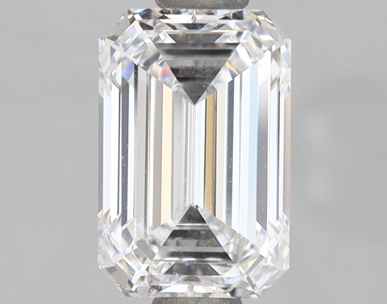 1.56 carat Emerald lab-grown diamond