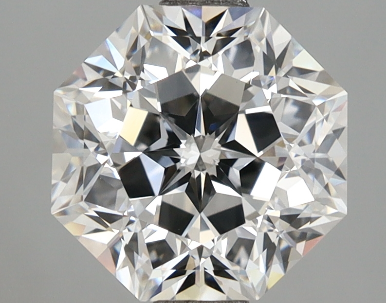 2.67 carat Sakura lab-grown diamond